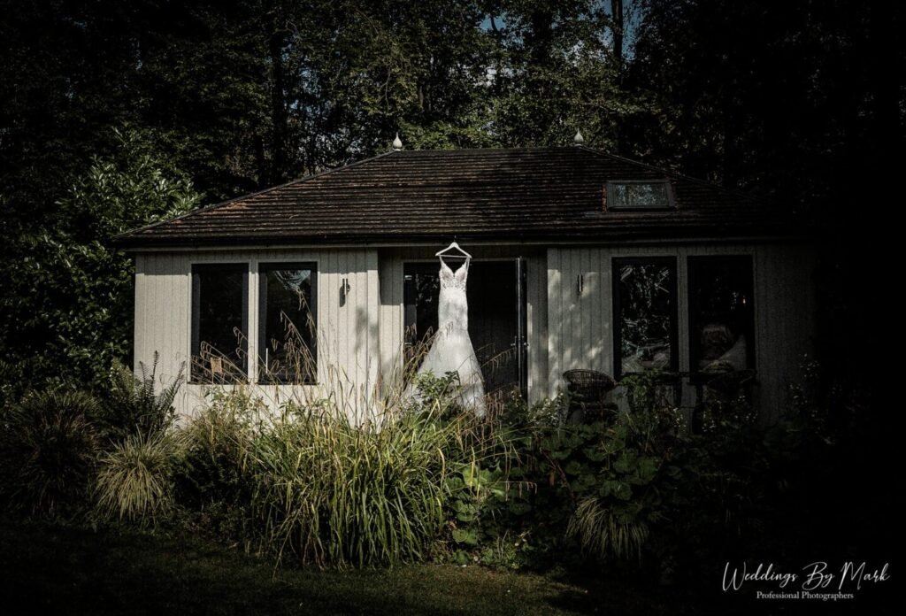 Attention T0 detail Wedidng Photography