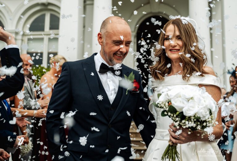 A fantasic Confetti shot at Runcorn Register Office for Maria & John